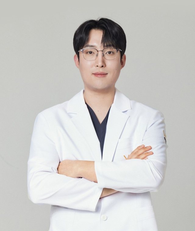 원장 김태욱